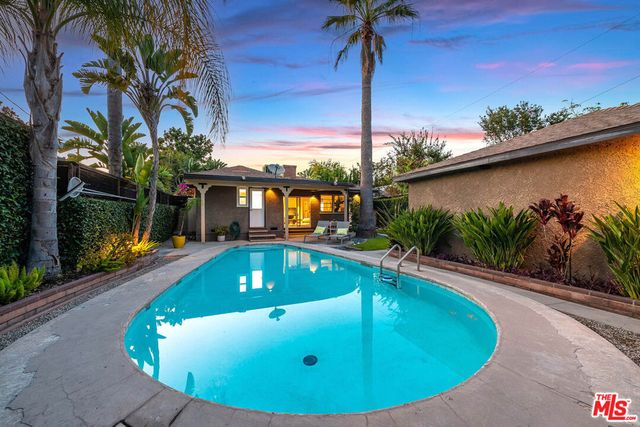 3416 W Clark Avenue, Burbank, CA 91505