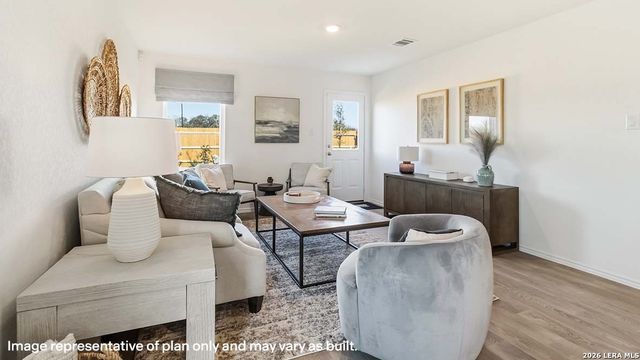 1022 Catalonia Pass, San Antonio, TX 78221