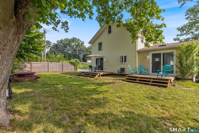 93 Black Point Road, East Lyme, CT 06357