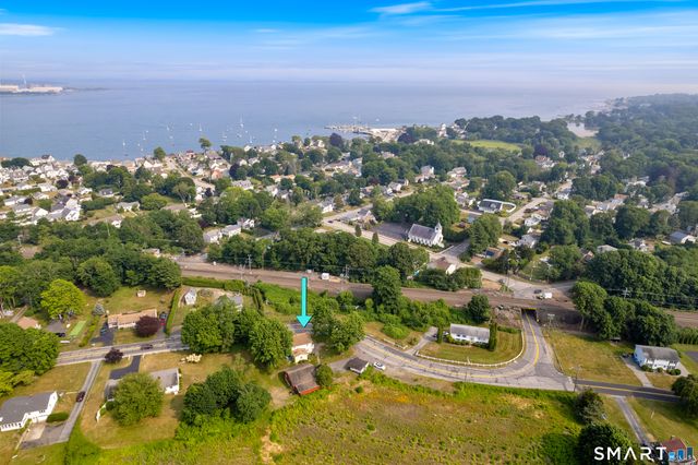 93 Black Point Road, East Lyme, CT 06357