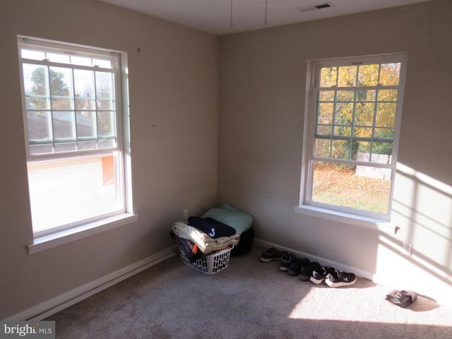 749 W NORTH ST, Dover, DE 19904