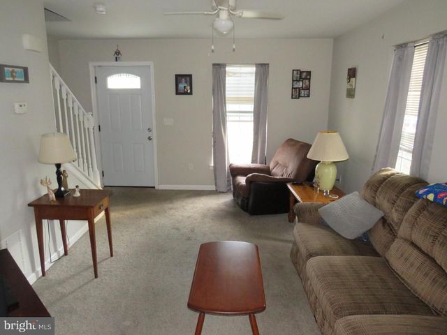 749 W NORTH ST, Dover, DE 19904