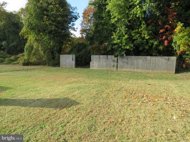 749 W NORTH ST, Dover, DE 19904