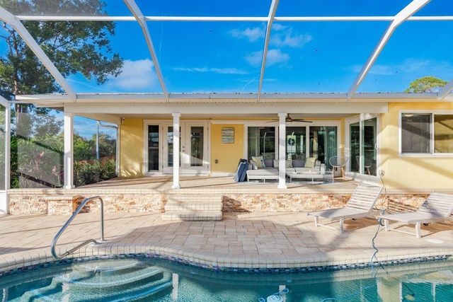 1302 SUTTON PLACE DRIVE, Palm Harbor, FL 34683