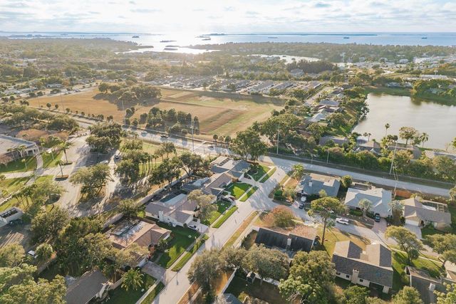 1302 SUTTON PLACE DRIVE, Palm Harbor, FL 34683