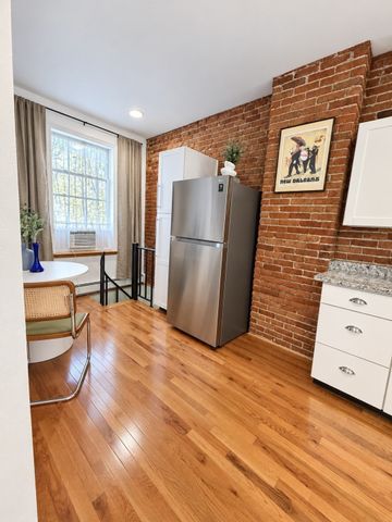 31 Division 1, Chelsea, MA 02150