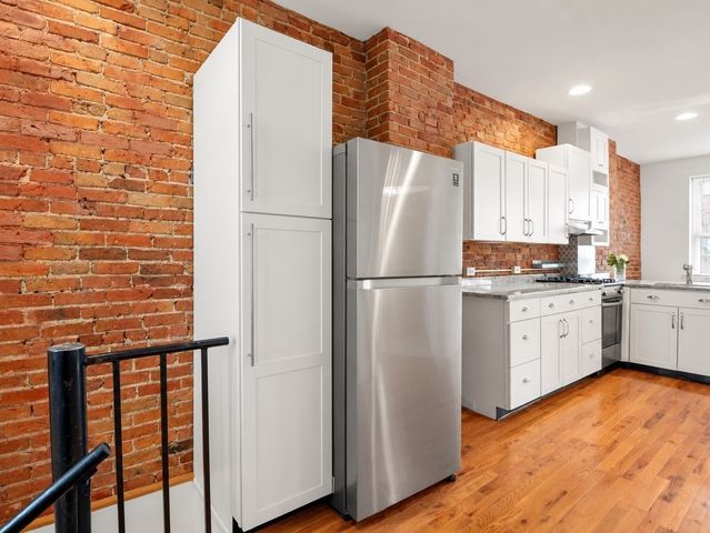 31 Division 1, Chelsea, MA 02150