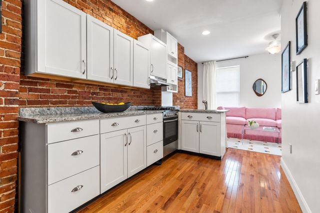 31 Division 1, Chelsea, MA 02150