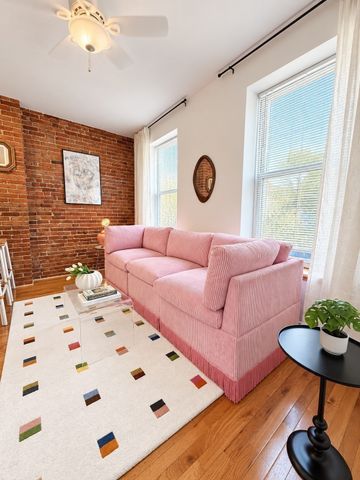 31 Division 1, Chelsea, MA 02150
