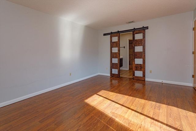5429 VINELAND ROAD 6F, Orlando, FL 32811