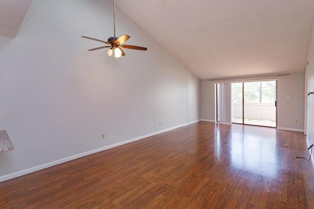 5429 VINELAND ROAD 6F, Orlando, FL 32811