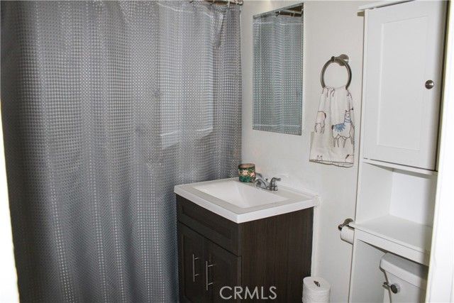 9654 Laurel Canyon, Arleta (los Angeles), CA 91331