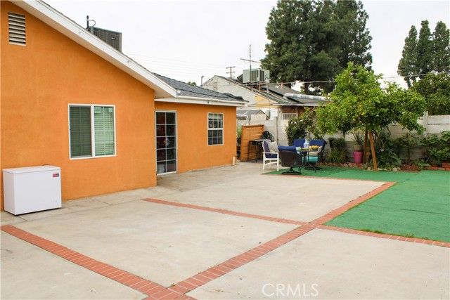 9654 Laurel Canyon, Arleta (los Angeles), CA 91331