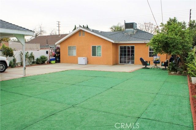 9654 Laurel Canyon, Arleta (los Angeles), CA 91331