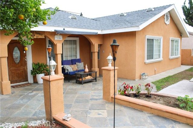 9654 Laurel Canyon, Arleta (los Angeles), CA 91331