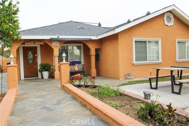 9654 Laurel Canyon, Arleta (los Angeles), CA 91331