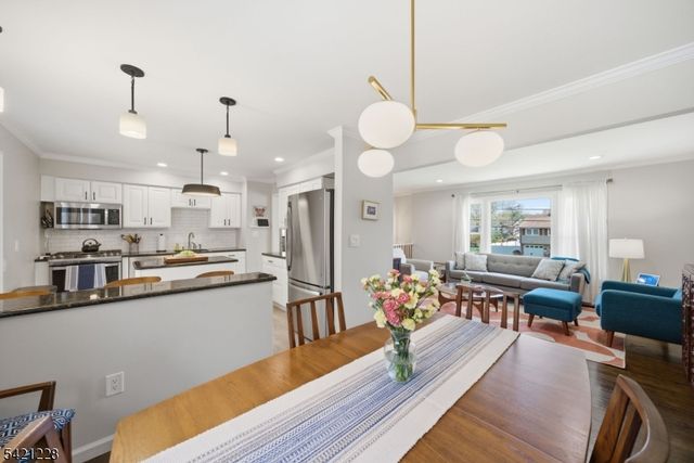 317 Rexland Dr, Boonton Town, NJ 07005