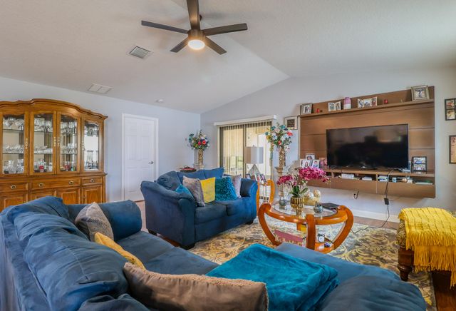 8 Mediterranean Boulevard N, Port St. Lucie, Port St Lucie, FL 34952