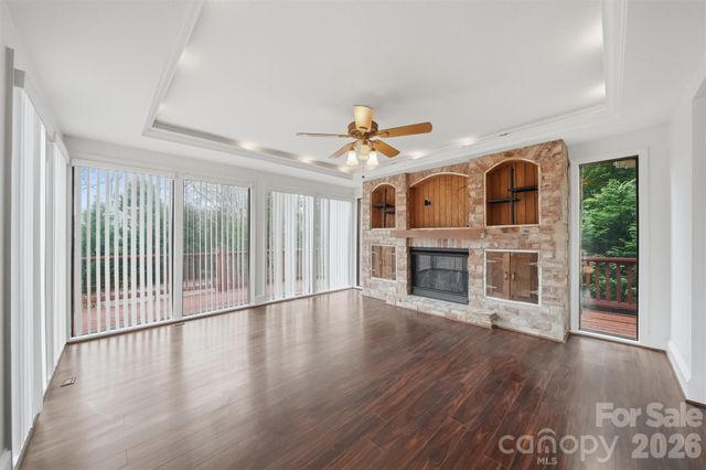 209 Abernathy Street NW, Lenoir, NC 28645