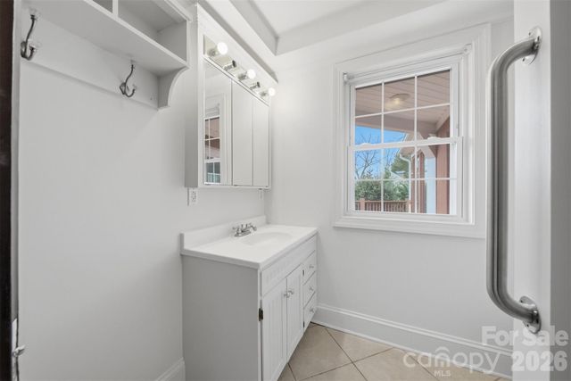 209 Abernathy Street NW, Lenoir, NC 28645