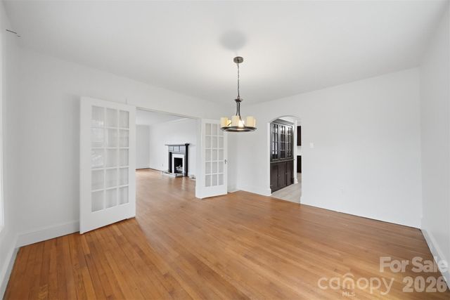 209 Abernathy Street NW, Lenoir, NC 28645