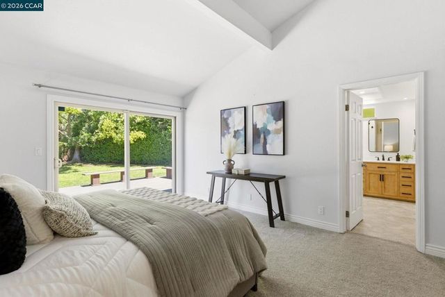 1740 Oro Valley Cir, Walnut Creek, CA 94596