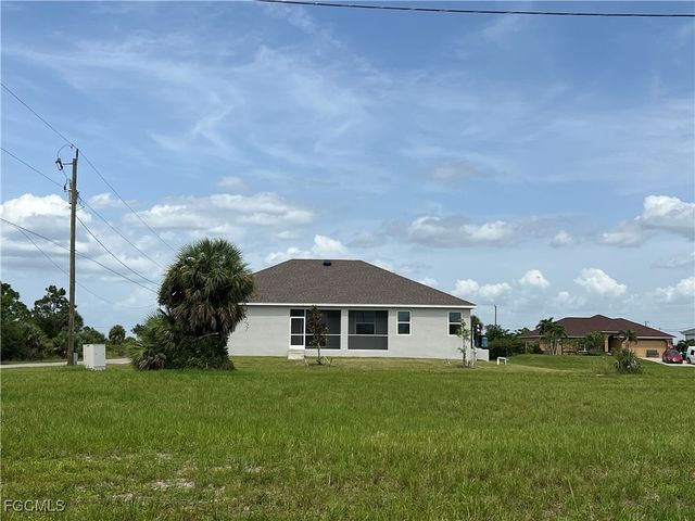 4024 NW 41st AVE, Cape Coral, FL 33993