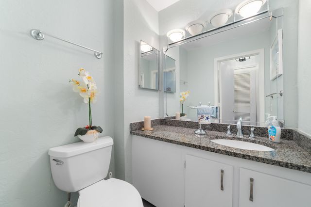 21160 N Juego Circle 13c, Boca Raton, FL 33433