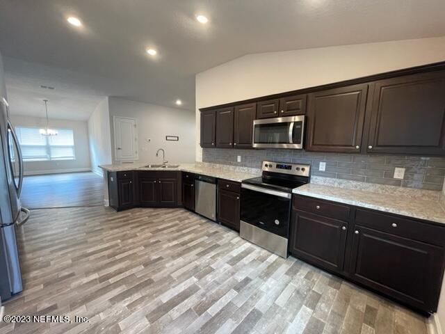 7046 CAMFIELD LANDING Drive, Jacksonville, FL 32222