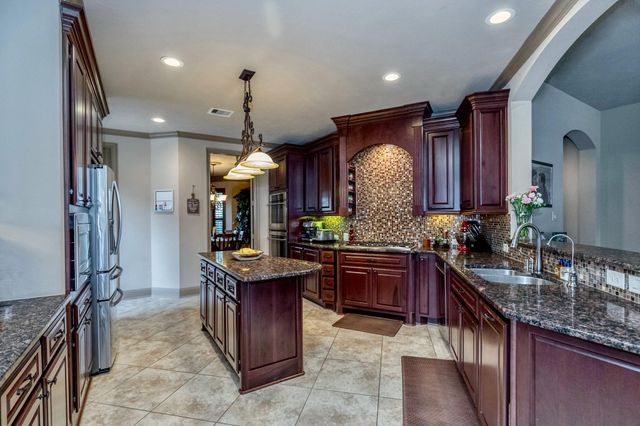 407 Pickney Avenue, Sugar Land, TX 77479