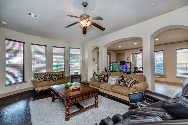 407 Pickney Avenue, Sugar Land, TX 77479