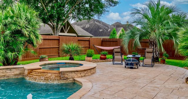 407 Pickney Avenue, Sugar Land, TX 77479