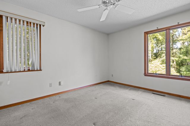 229 Brown Road, Brooklyn, CT 06234