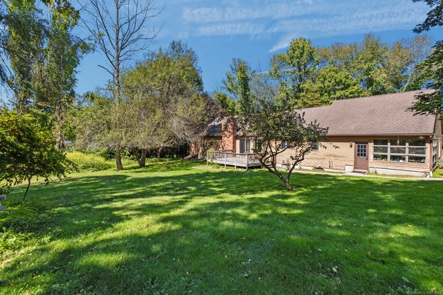 229 Brown Road, Brooklyn, CT 06234