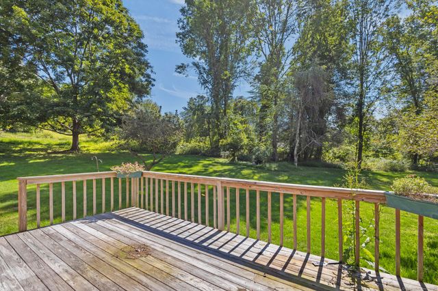 229 Brown Road, Brooklyn, CT 06234