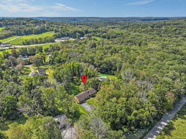 229 Brown Road, Brooklyn, CT 06234
