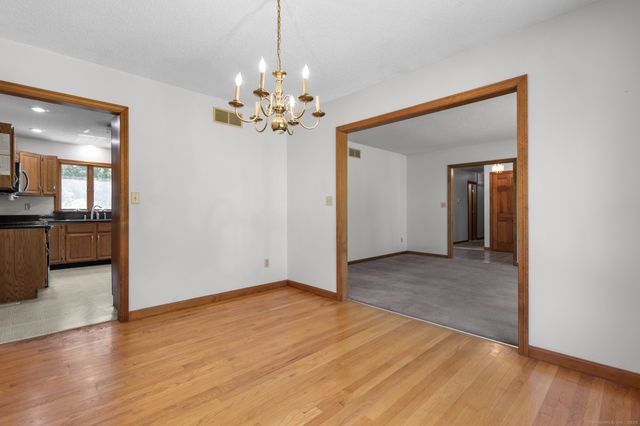 229 Brown Road, Brooklyn, CT 06234