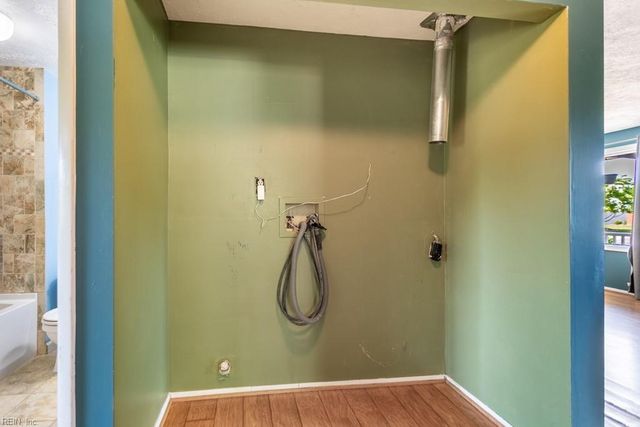 142 Converse CT, Newport News, VA 23608