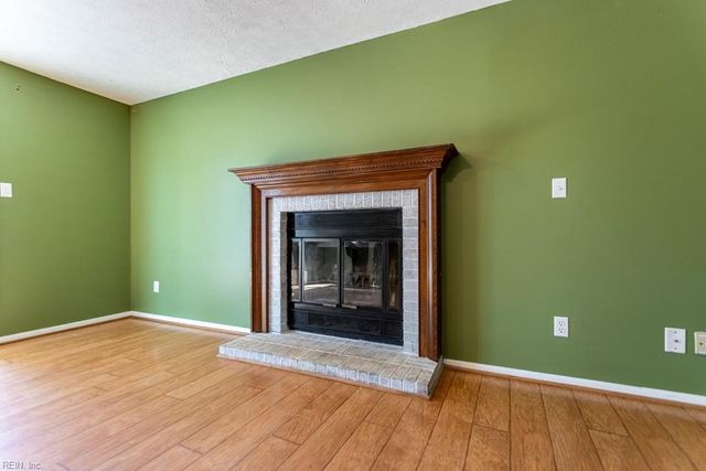 142 Converse CT, Newport News, VA 23608