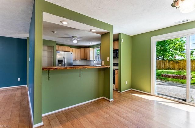 142 Converse CT, Newport News, VA 23608