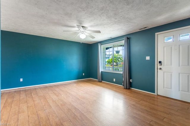 142 Converse CT, Newport News, VA 23608