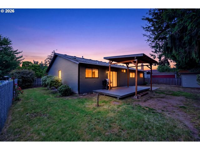 2893 Ne JUNIPER Ave, Gresham, OR 97030