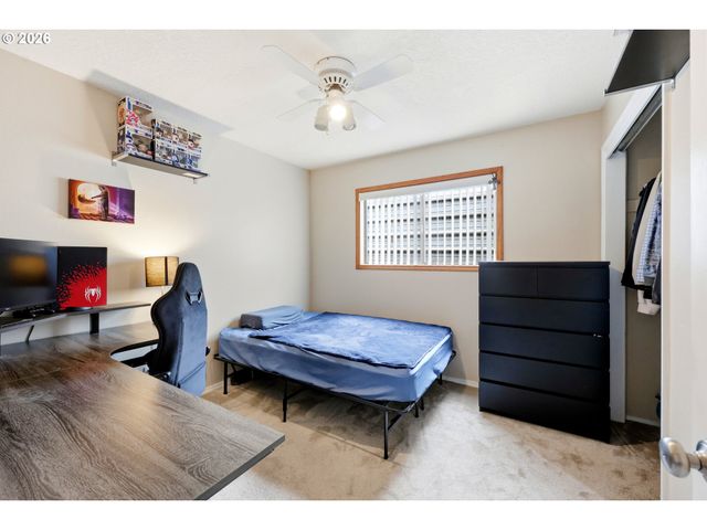 2893 Ne JUNIPER Ave, Gresham, OR 97030