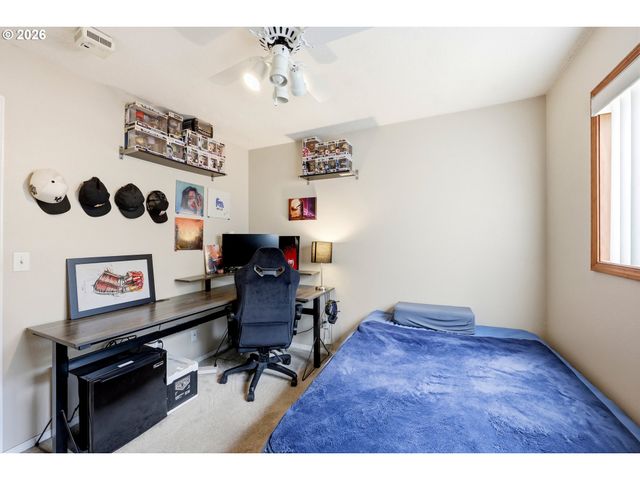 2893 Ne JUNIPER Ave, Gresham, OR 97030