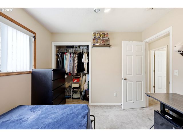 2893 Ne JUNIPER Ave, Gresham, OR 97030