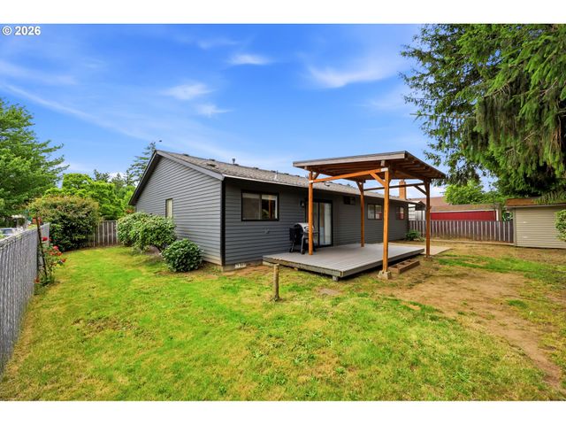 2893 Ne JUNIPER Ave, Gresham, OR 97030