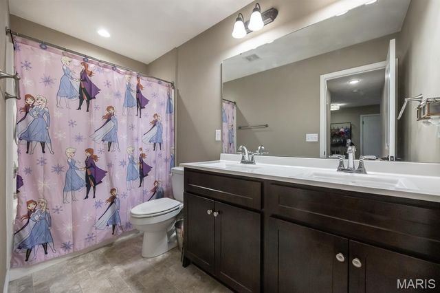 1121 Menominee Trail, Mascoutah, IL 62258