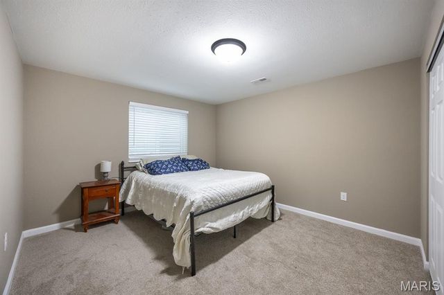 1121 Menominee Trail, Mascoutah, IL 62258