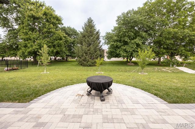 1121 Menominee Trail, Mascoutah, IL 62258
