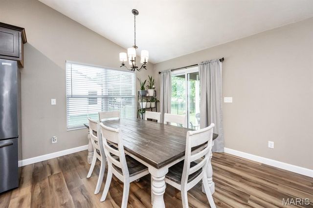 1121 Menominee Trail, Mascoutah, IL 62258